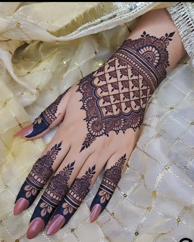 মেহেন্দি ডিজাইন 2