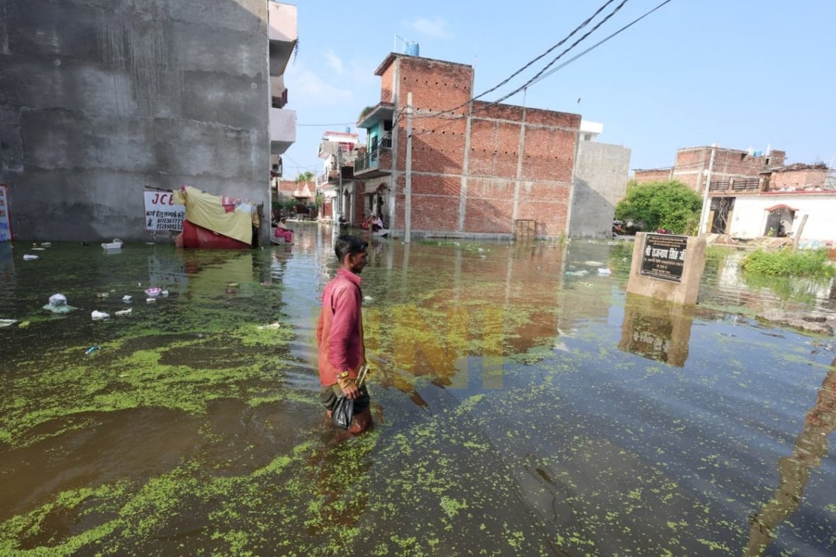 लखनऊ में गोमती का उफान